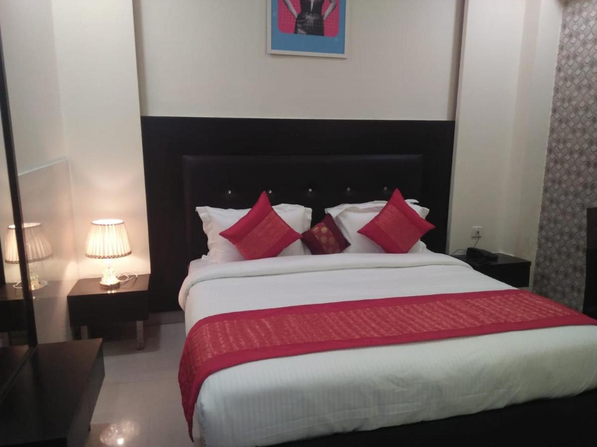 Vivah Residency Otel Yeni Delhi Dış mekan fotoğraf