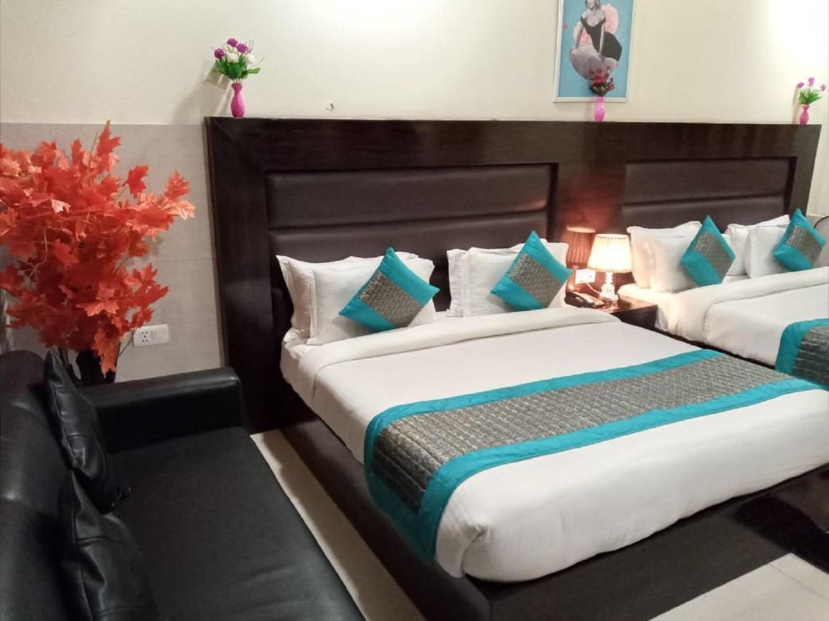 Vivah Residency Otel Yeni Delhi Dış mekan fotoğraf