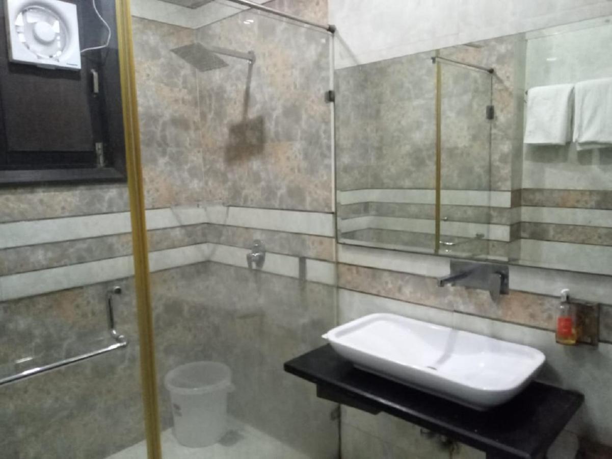 Vivah Residency Otel Yeni Delhi Dış mekan fotoğraf